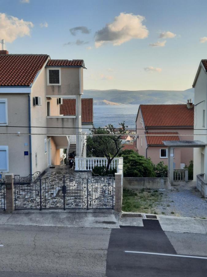 Apartmani Gabrijel Novi Vinodolski Zewnętrze zdjęcie