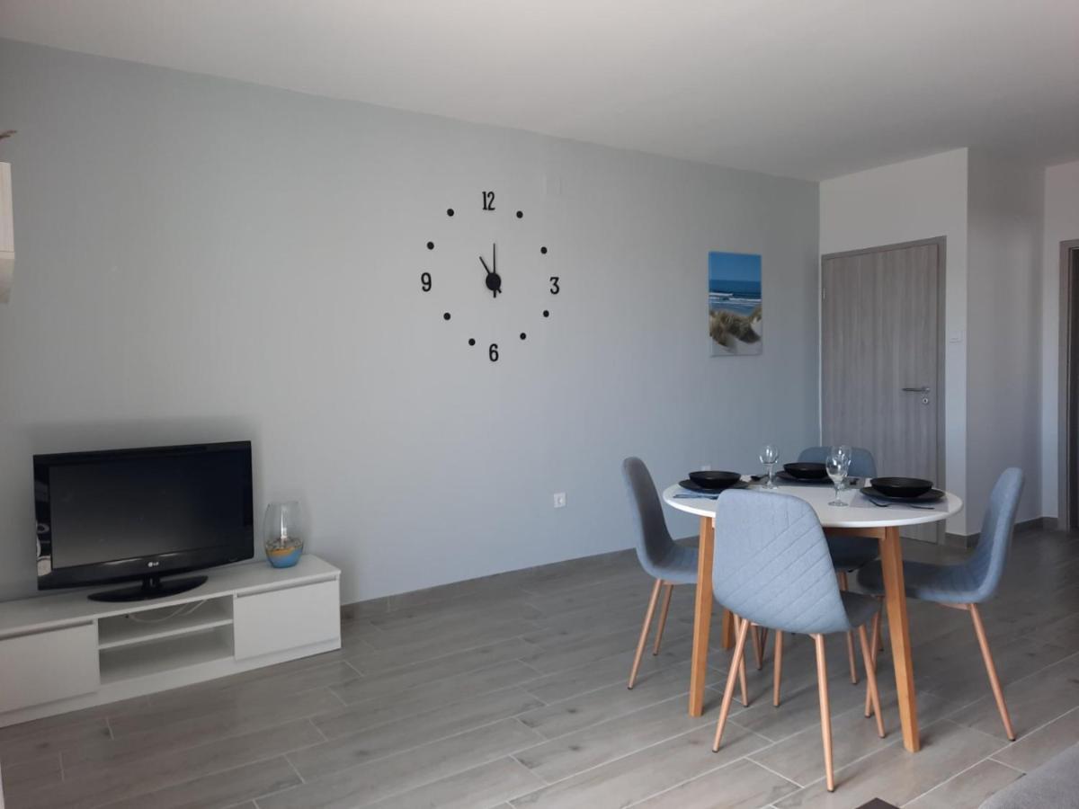 Apartmani Gabrijel Novi Vinodolski Zewnętrze zdjęcie