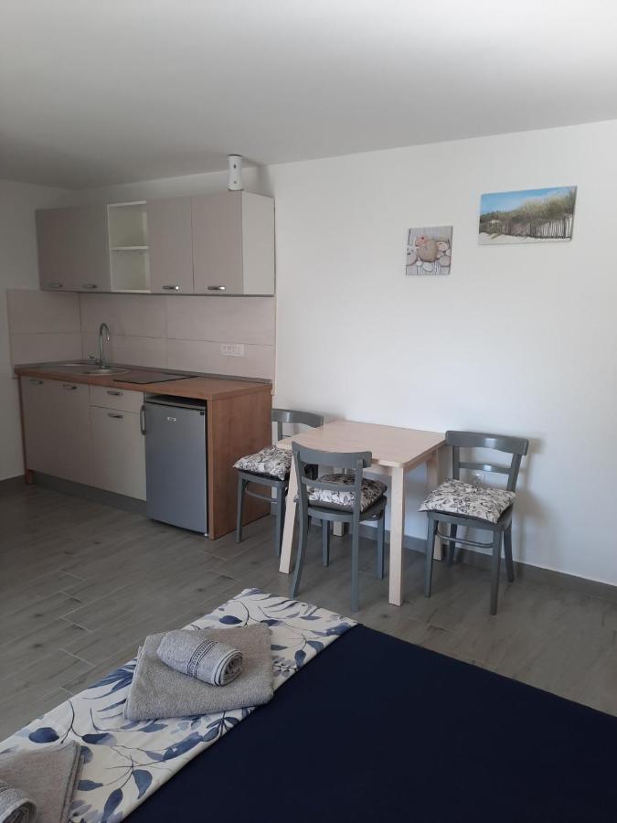 Apartmani Gabrijel Novi Vinodolski Zewnętrze zdjęcie