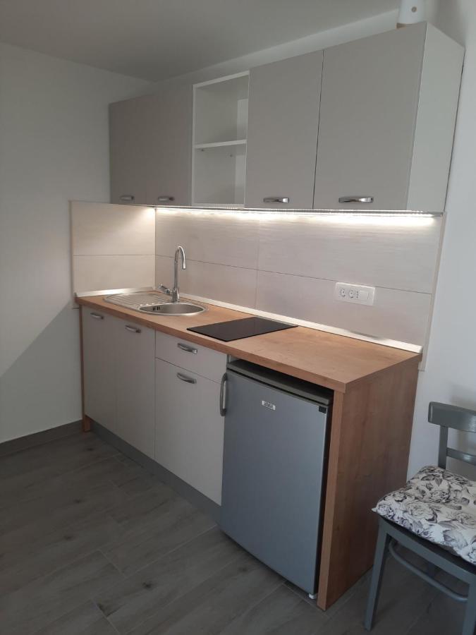 Apartmani Gabrijel Novi Vinodolski Zewnętrze zdjęcie