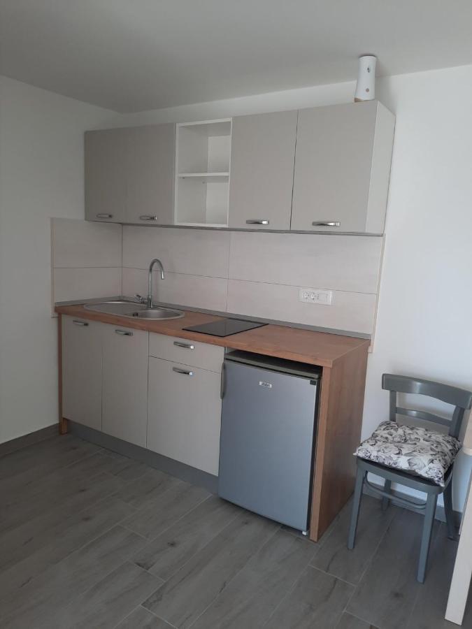 Apartmani Gabrijel Novi Vinodolski Zewnętrze zdjęcie