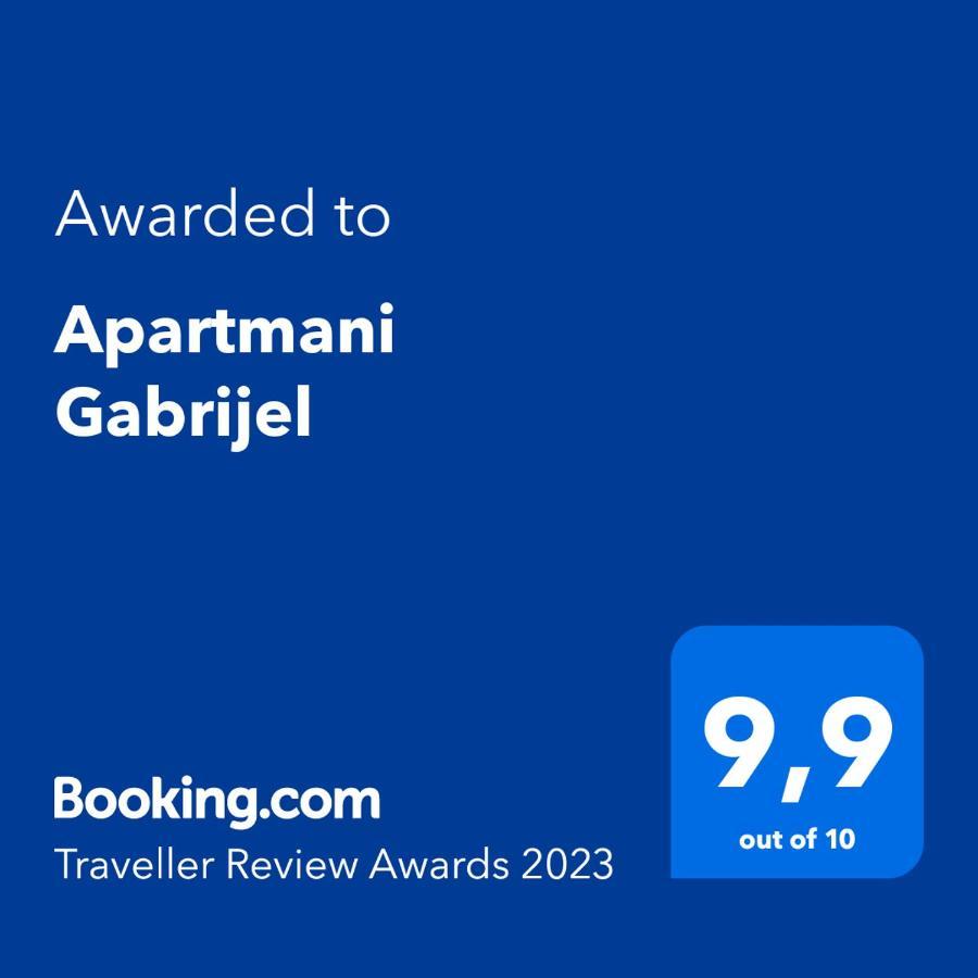 Apartmani Gabrijel Novi Vinodolski Zewnętrze zdjęcie